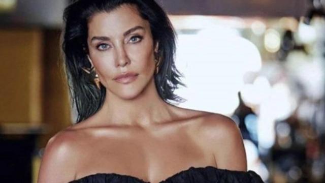 Deniz Akkaya 'Siyaset bitti ise...' dedi! O yoruma dayanamadı!  Küfürler havada uçuştu