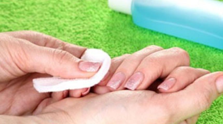 Asetona yasak geliyor