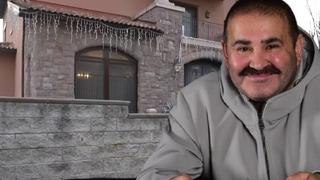 Şafak Sezer evinin kapılarını açtı! Tuvaleti görenler şoke oldu