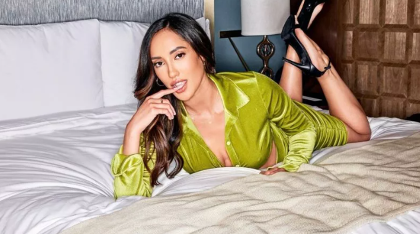 70 yaşındaki sevgilisini övmelere doyamadı! Sosyal medyadan tepki çekti... "Limitsiz kredi kartı verdi"