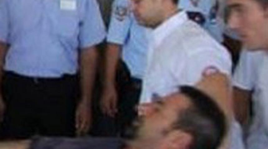 30 yaralı asker i&ccedil;in &ccedil;ok acil kan aranıyor