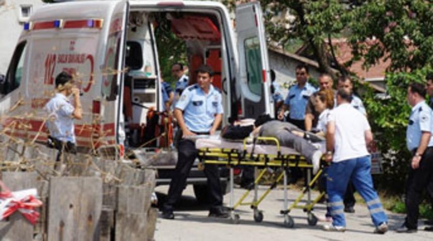 Pendik&rsquo;te soyguncu dehşeti: 2 &ouml;l&uuml;