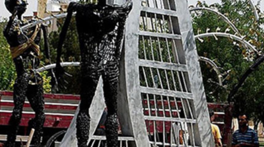 PKK katletti BDP heykelini dikti!