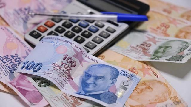 İki bakan duyurdu: Ödemeler bayram öncesi hesaplara geçti! 