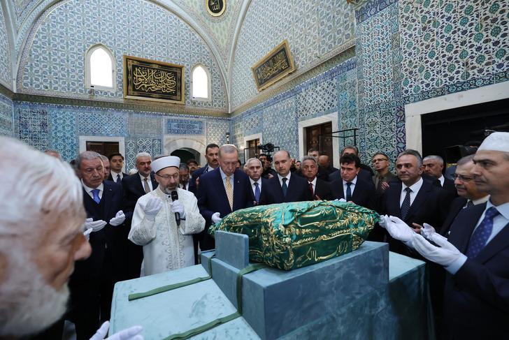 Erdoğan da önlemini aldı, 500 yıllık kutsal törenden dikkat çeken görüntüler geldi! Ramazanda ziyaretçi akını yaşandı G2