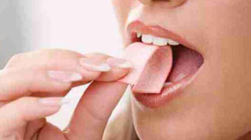 'Güçlü dişler için sakız çiğneyin'