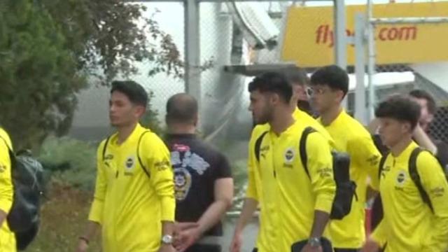 Fenerbahçe U19 takımı, Şanlıurfa’ya gitti! İsmail Kartal detayı dikkatlerden kaçmadı