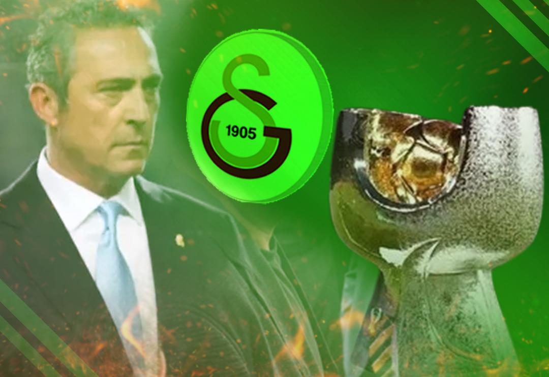 SON DAKİKA: T&uuml;rk Futbolunda tarihi anlar! S&uuml;per Kupa ma&ccedil;ında Galatasaray ile karşılaşan Fenerbah&ccedil;e sahadan &ccedil;ekildi... İşte Sarı-Lacivertliler'i bekleyen cezalar!