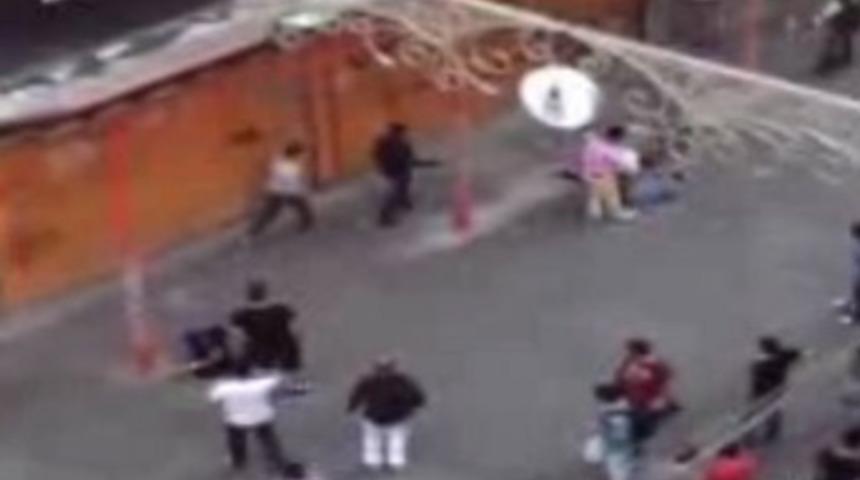 İstiklal Caddesi'nde büyük kavga