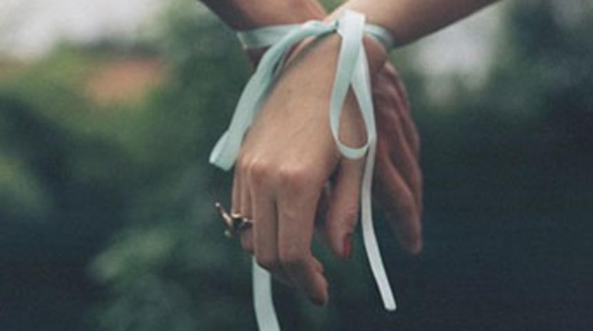 Nikahsız yaşayanlara k&ouml;t&uuml; haber