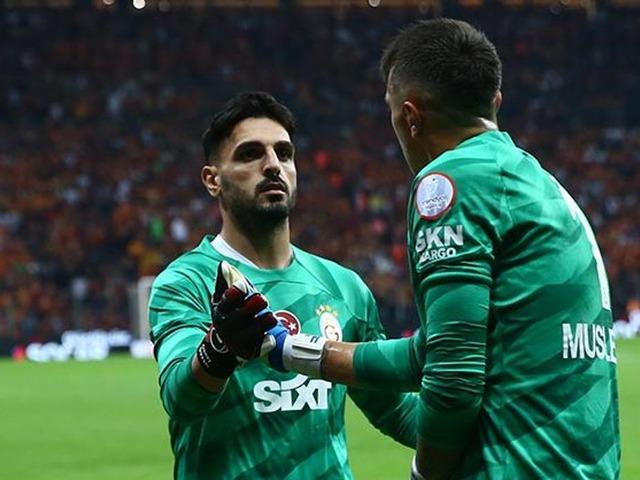 Galatasaraylı Günay Güvenç'ten Fenerbahçe ile oynayacakları Süper Kupa maçı öncesi ilginç açıklama!