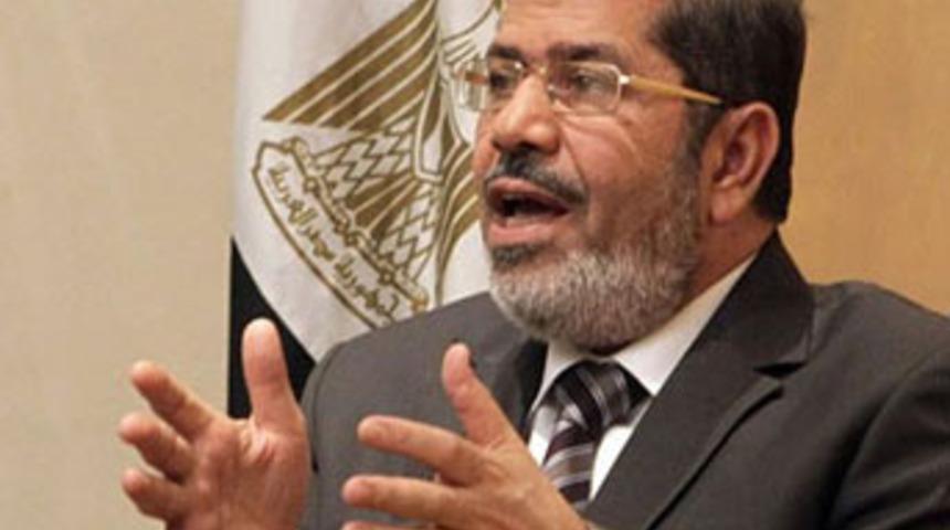 Mursi, tansiyonu düşürüyor