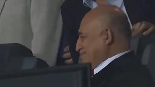 Fenerbahçe 2. dakikada sahadan çekildi, Mehmet Büyükekşi'nin tepkisi gündem oldu!