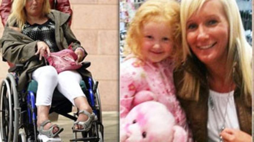 Sevgilisi terketti, &ouml;z kızını kesti