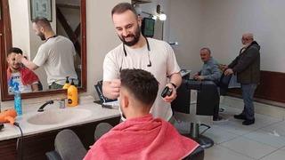 Kuaförlerde bayram yoğunluğu! Randevusuz müşteri kabul etmiyorlar