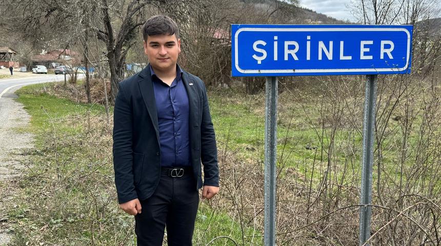 "Gargamel şimdi kaçsın" Şirinler köyünün muhtarı mazbatasını aldı, ilk icraatını açıkladı