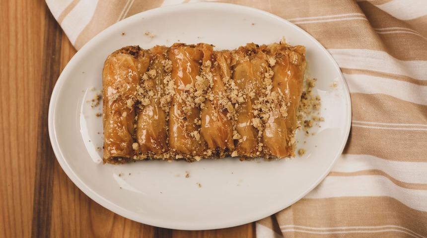 15 dakikada hazır pratik bayram baklavası tarifi! Hazır yufkadan baklava nasıl yapılır?
