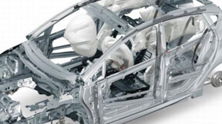 Daha hafif otomobiller daha az yakıt t&uuml;ketimi