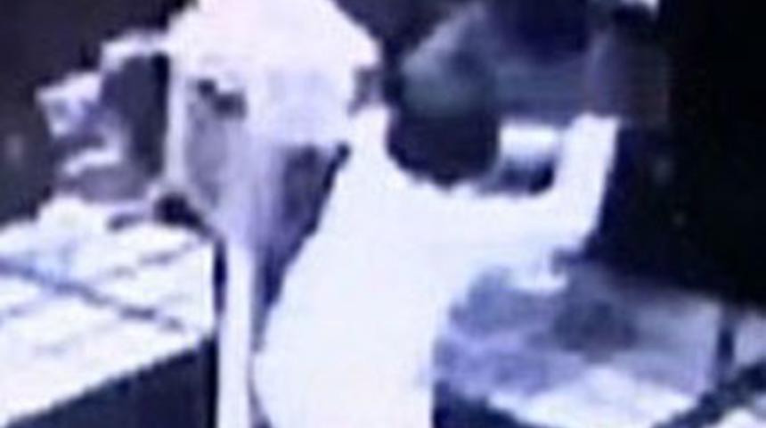 Türk kuyumcunun büyük cesareti