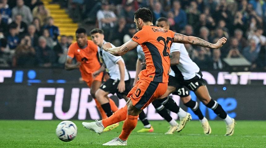 İtalya Hakan Çalhanoğlu'nu konuşuyor! Udinese'yi de boş geçmedi, milli yıldız kariyer rekoru kırdı