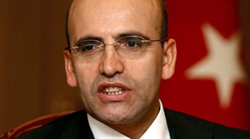 Cem Yılmaz’lı uyarı tuttu