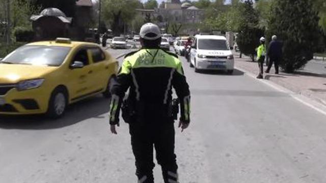 Bakan Yerlikaya acı bilançoyu açıkladı! Bayramda dikkat: Geceleri de sürecek