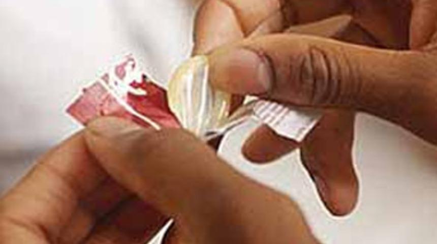 Kondom davası! Spiker şikayet etti ve...