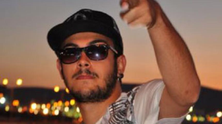 Gen&ccedil; rap&ccedil;inin sır &ouml;l&uuml;m&uuml;