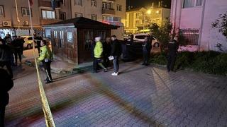 Sakarya'da bayram öncesi aile katliamı! Büyük oğul anne ve babasını, yaralanan kardeşi ise ağabeyini öldürdü