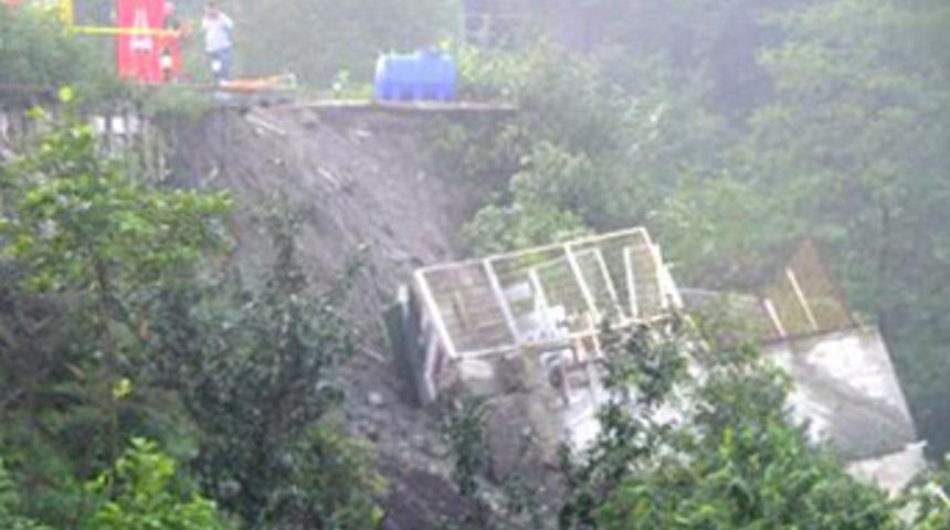 LPG istasyonu &ccedil;&ouml;k&uuml;nce...