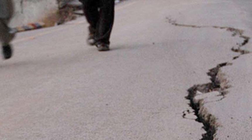 Deprem i&ccedil;in korkutan senaryo!