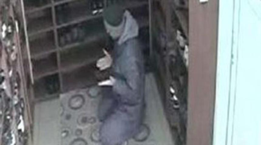 Cami hırsızı b&ouml;yle yakalandı!