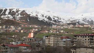 Nisan ayında yeniden beyaza büründü! Kentin birçok noktasında...