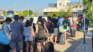 Yunan adalarına kapıda vize uygulaması Çeşme'ye yaradı! 'Beklentinin üzerinde'