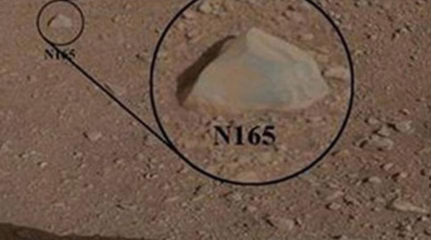 Curiosity ilk lazerini ateşledi!