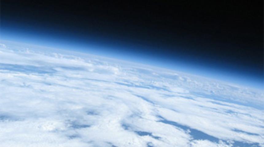 Uzaydan Dünyamızın Fotoğraflarını Çekti!