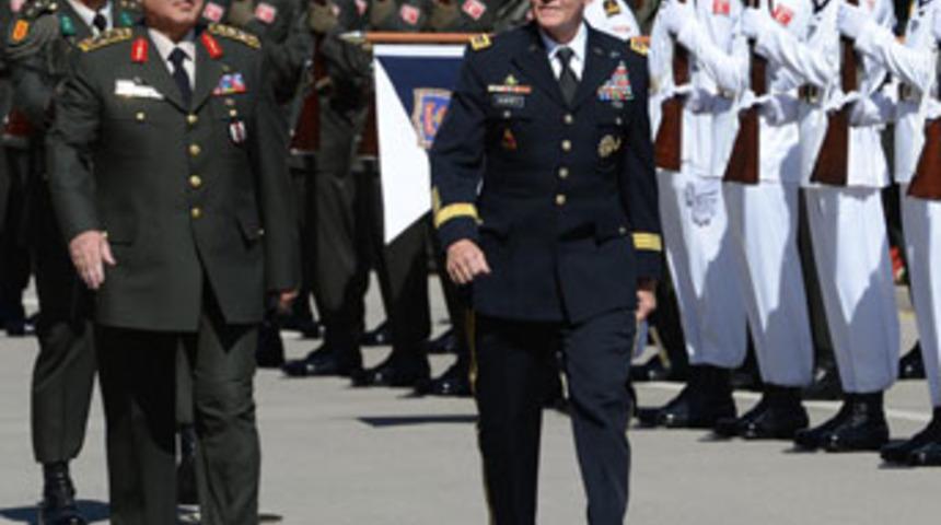 Objektiflere b&ouml;yle takıldı