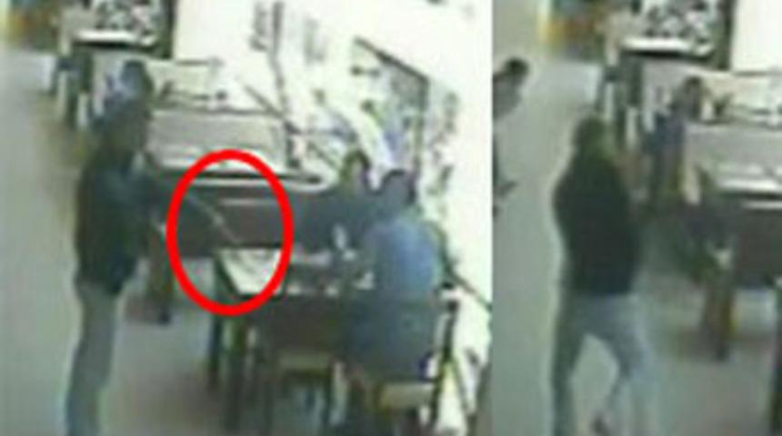 AVM'de silahlı dehşet!