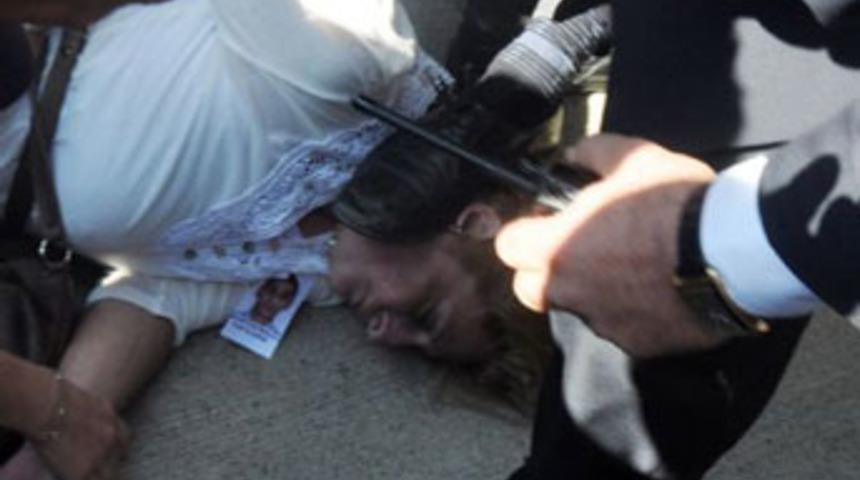 Cenazede saldırıya uğrayan kadın konuştu