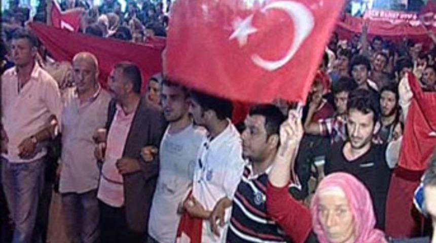 Bu söylenti vatandaşı sokağa döktü