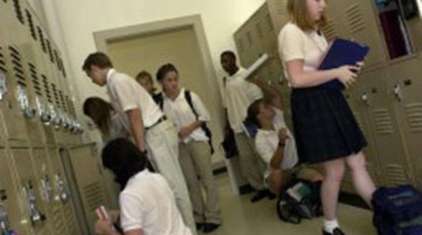 İngiliz okullarında skandal