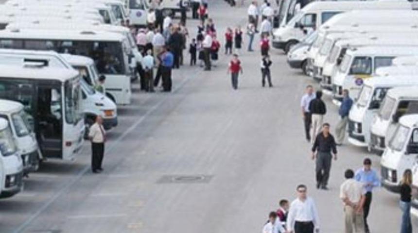 İstanbul'da okul servis &uuml;cretleri a&ccedil;ıklandı