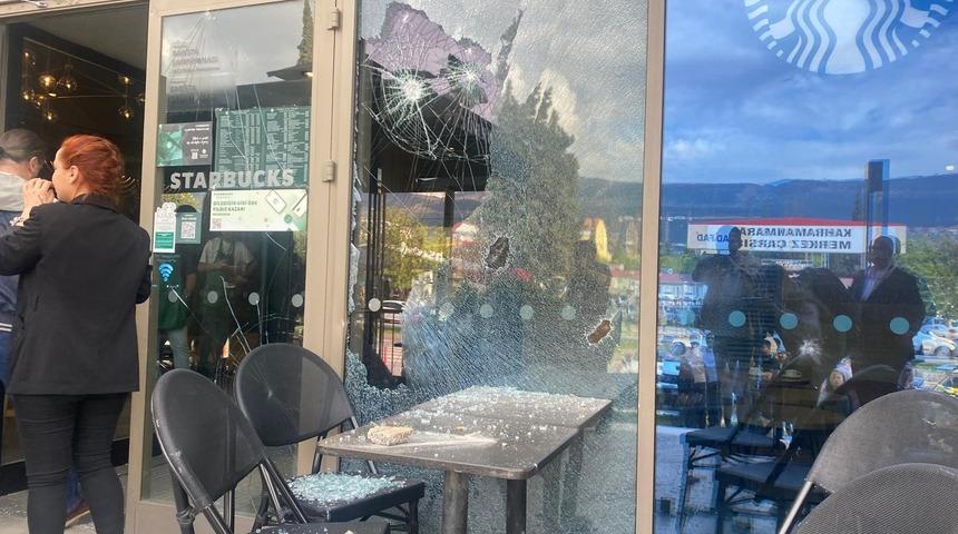 Kahramanmaraş’ta Starbucks şubesine taşlı silahlı saldırı! Valilik açıklama yaptı