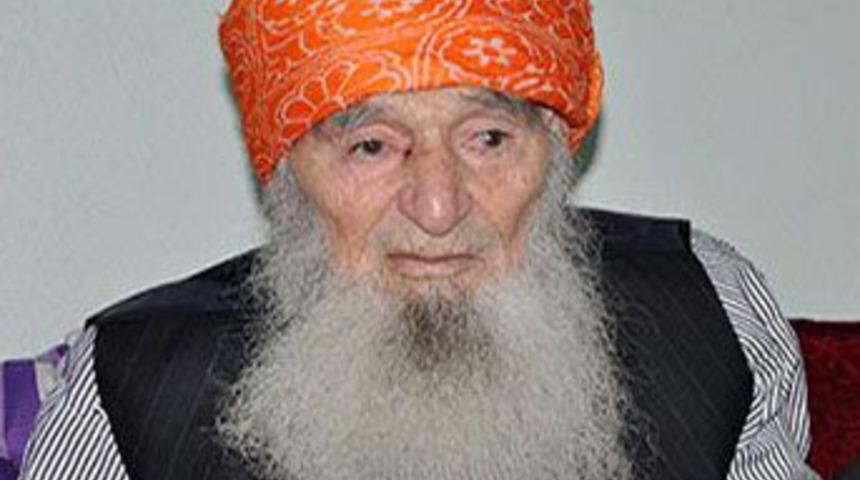 101'inci yaşını baklava yiyerek kutladı