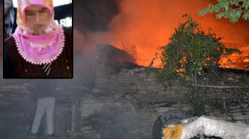 Tecav&uuml;zc&uuml;s&uuml;n&uuml; &ouml;ld&uuml;ren kadına darbe