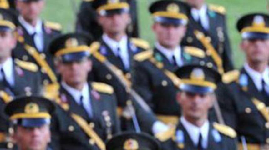 İmam hatipli subaylar geliyor