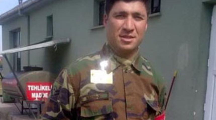 Uzman çavuş genç kızı vurup intihar etti