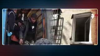 Yer: Amasya! Yakalanan göçmenler demir korkulukları söküp binadan kaçtı, kentte farklı bölgelere dağıldılar