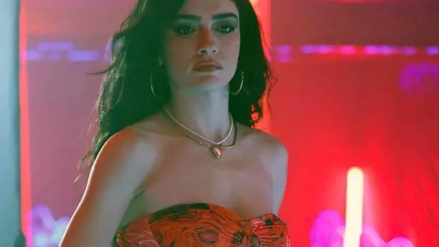 Hazar Ergüçlü İnci Taneleri dizisi hakkında konuştu: Yılmaz Erdoğan'la...