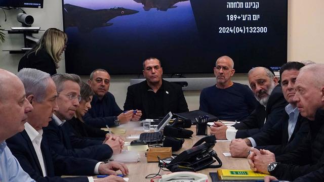 Orta Doğu'da İran-İsrail gerilimi! Kritik toplantı sona erdi, kafa karıştıran açıklamalar geldi